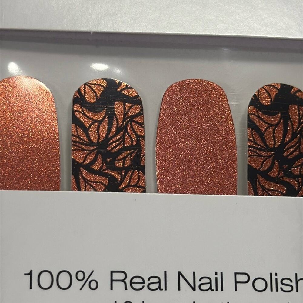 NWT Color Street "Wing It On" Nail Strips